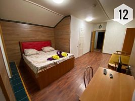 Двухместный номер Deluxe двуспальная кровать, Гостевой дом Парижский Двор, Чебоксары