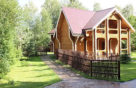 Коттедж с балконом, Частный дом На озере, Калининский район