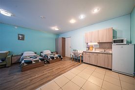 АП4: Апартаменты с отдельным входом 2-местный с доп. местом, Загородный клуб Ромашка, Приозерский район