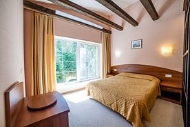 Двухместный номер двухуровневый двуспальная кровать, Дом отдыха Дивный Мир Хижина, деревня Бараново