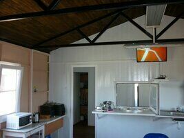 VIP-номер, База отдыха Волчок, Камызякский район