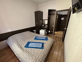 Блочный номер 5-ти местный (2+3) Корпус №2, База отдыха Родничок, Чебаркуль