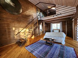 Индиана Джонс, Гостевой дом Шале Тургояк, Тургояк