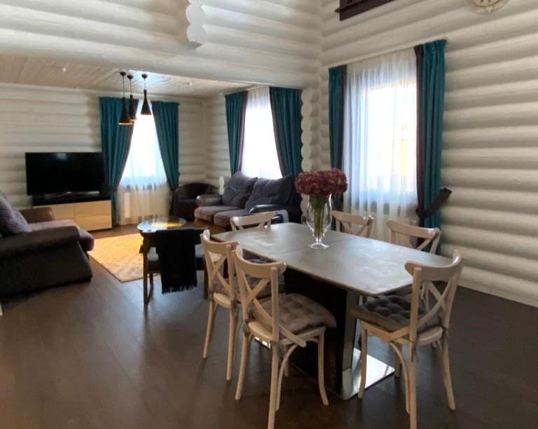 Коттедж 8-местный 4-комнатный (№5)