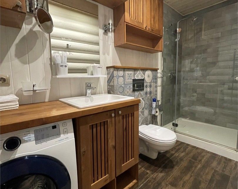 Коттедж 8-местный 4-комнатный (№5)