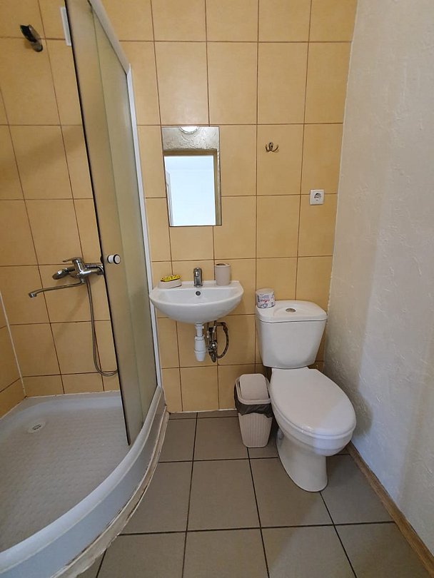 Стандартный 3-местный 1-комнатный (с кондиционером)