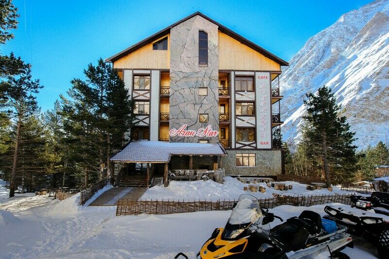 Отель AzauStar, Республика Кабардино-Балкария, Поляна Азау Терскол Эльбрус Эльбрусский район