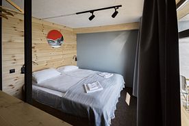 Двухместная в дополнительном здании с видом на море двуспальная кровать, Гостевой дом Bay House, Петропавловск-Камчатский