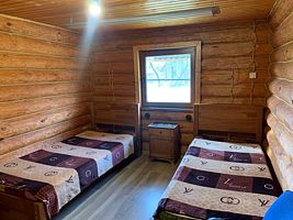 Дом, Рыболовная база Ривер Вилэдж, Володарский район