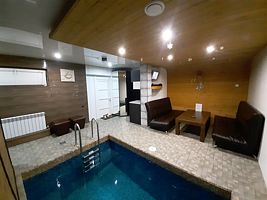 Коттедж рядом с пляжем, Гостевой дом с бассейном и баней, Оренбург