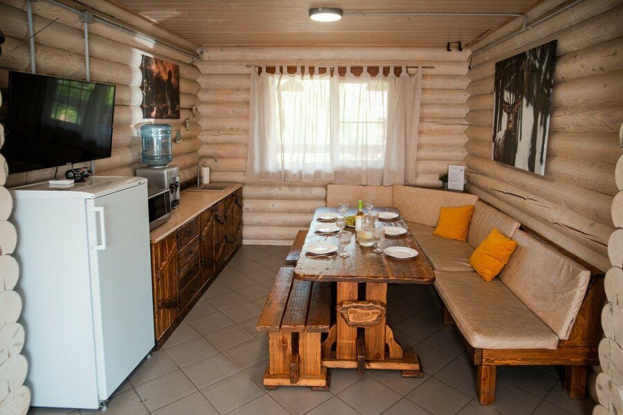 Коттедж Дом Охотника 8-местный