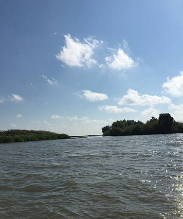 Река Рытый банк