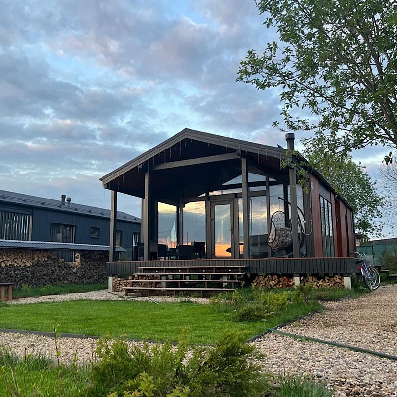 Гостевой дом Домик в Икше (бывший Загородный комплекс Домик в Икше), Московская область, Дмитровский район 