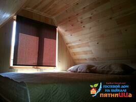 Вторая половина (Восьмиместный домик), Гостевой дом ПятниЦЦа, поселок Утулик