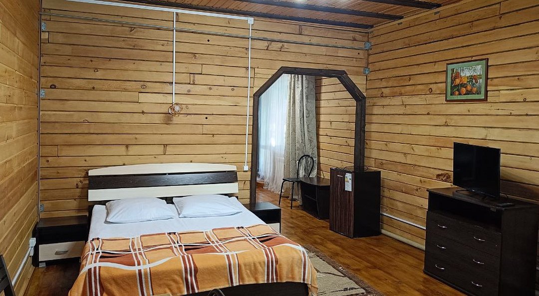 Люкс 3-местный 2-комнатный (№5, 6) мини-отели К+