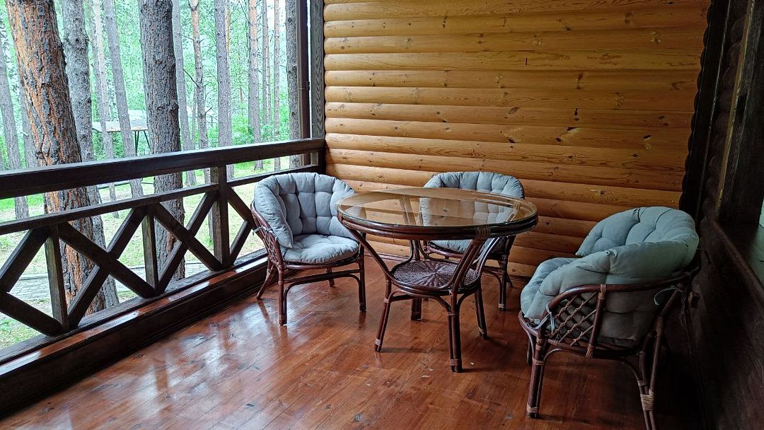 Люкс 4-местный 2-комнатный (№20)