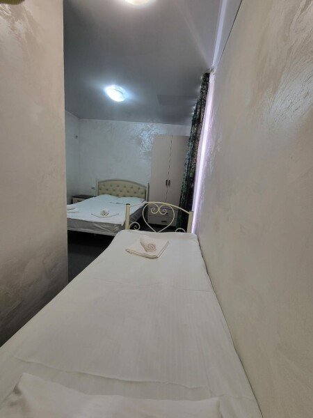 Стандартный 3-местный 1-комнатный (с балконом)