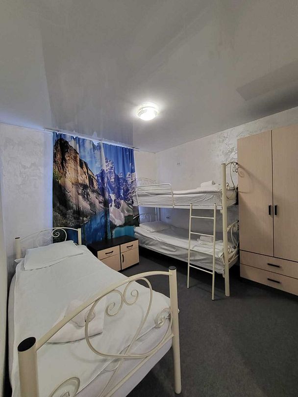 Стандартный 3-местный 1-комнатный (с балконом)