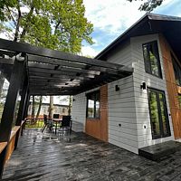 Коттедж с красивым видом из окна, Кемпинг Малиновка Village, Рамонь