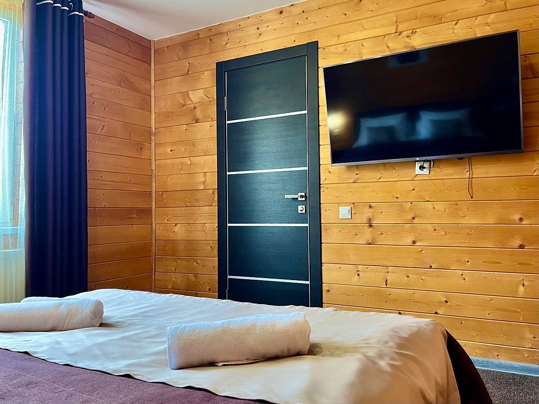 Люкс 4-местный 2-комнатный DBL