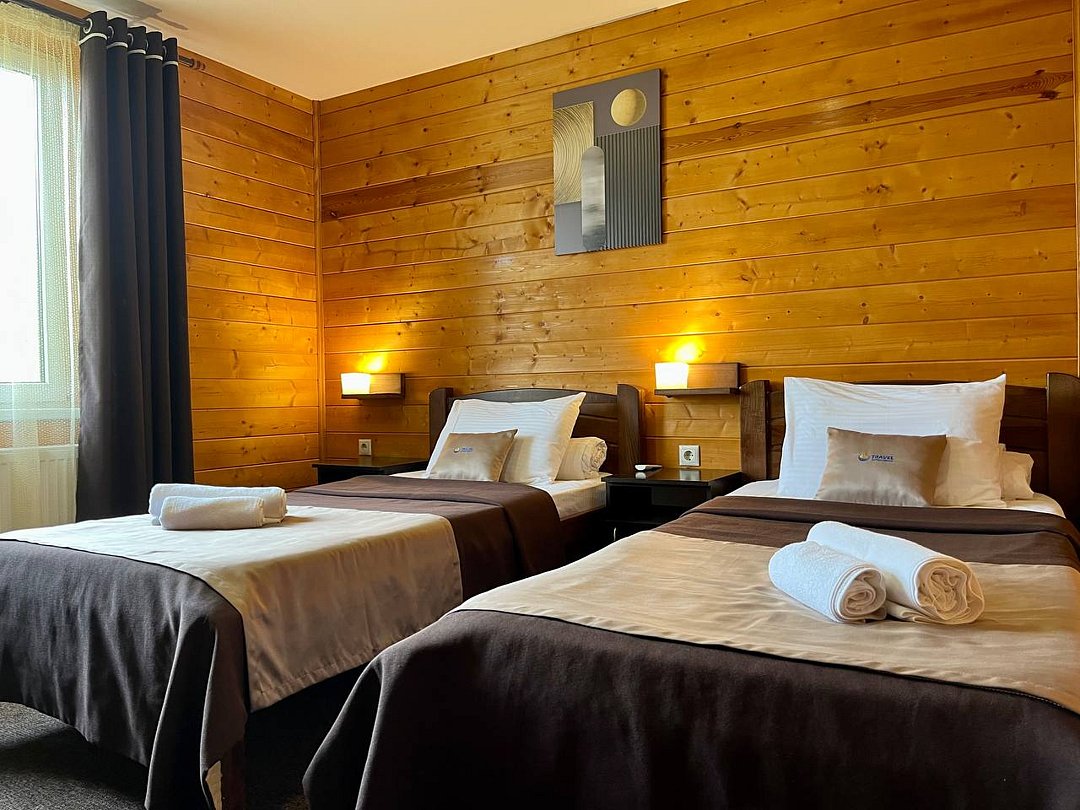 Полулюкс 4-местный 2-комнатный