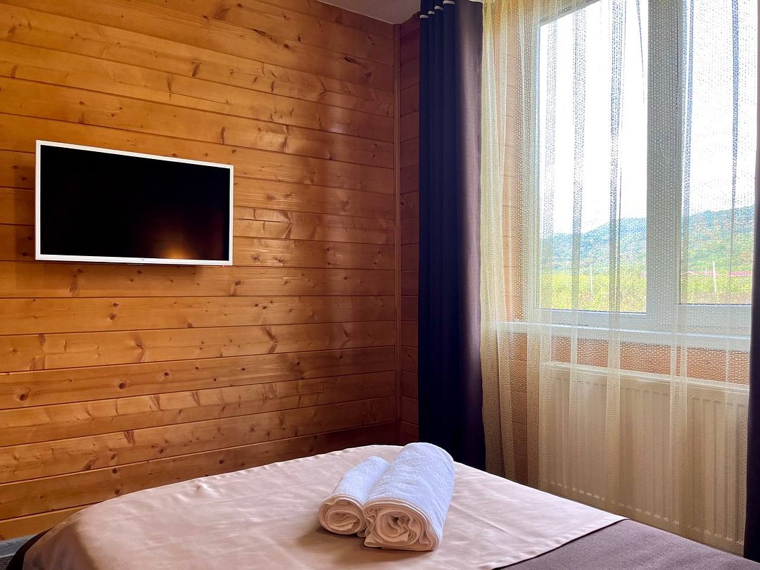 Полулюкс 4-местный 2-комнатный