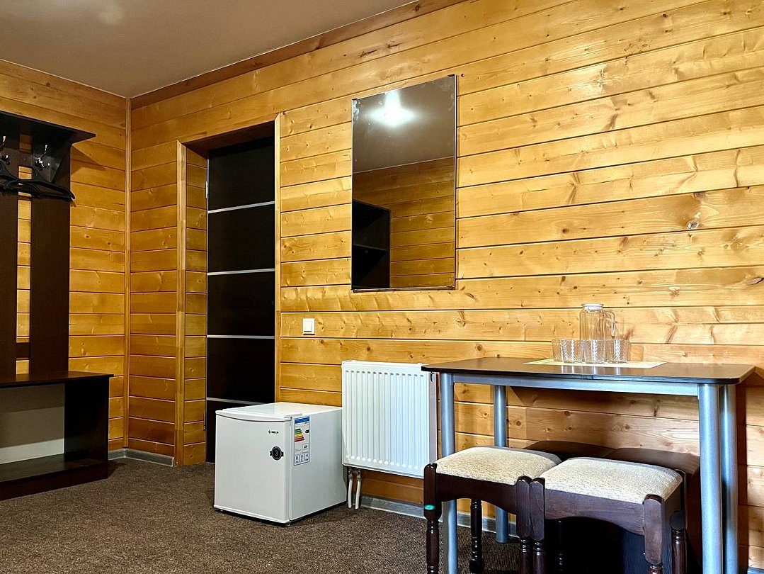 Полулюкс 4-местный 2-комнатный