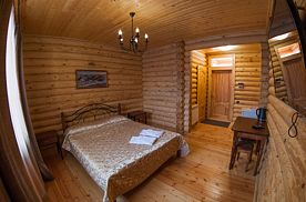 Двухместный номер Comfort двуспальная кровать, Гостевой дом Рябиновые бусы, Каменномостский