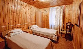 Домик 4-мест.2-комн.53/1,53/2 летний, База отдыха Таватуй РЖД, поселок Таватуй