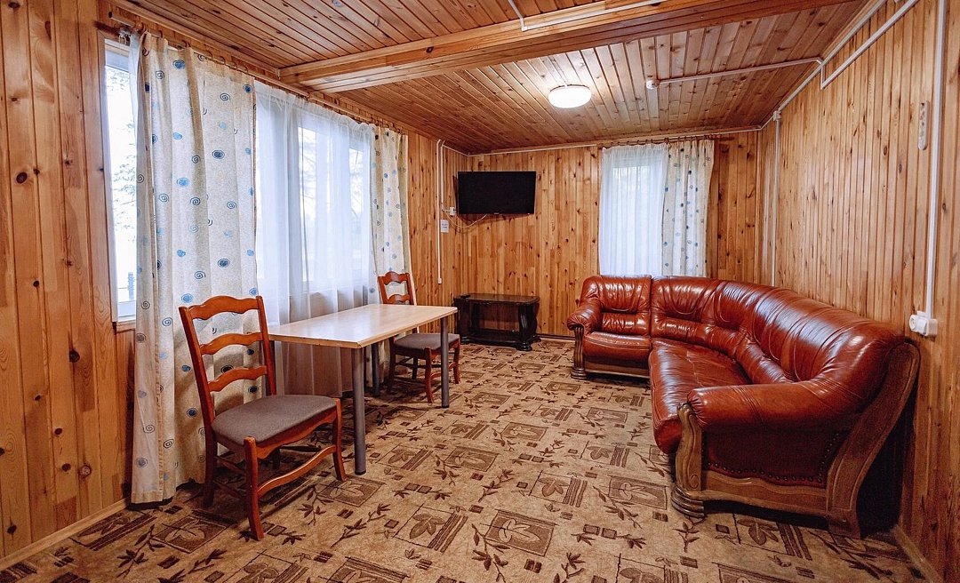 Домик летний 6-местный 3-комнатный