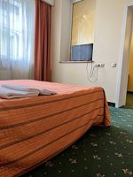 Двухместный полулюкс двуспальная кровать, Гостевой Дом на Луначарского, Рыбинск