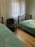 Трёхместный стандартный номер с видом во двор, Гостевой дом Лиана, Адлерский район