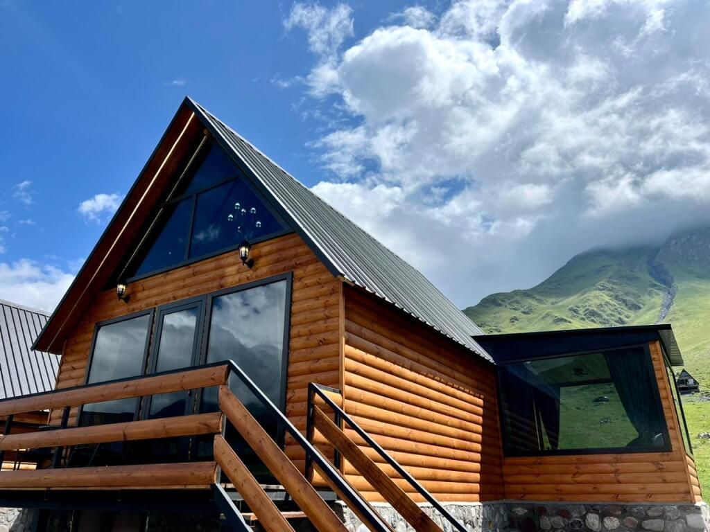 Шале Kazbegi Inn Cottages, Степанцминда, Мцхета-Мтианети