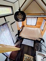 Дом Экзистенциалиста c баней на дровах, База отдыха Побеги, Прибрежный