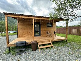 Стандарт 6, Глэмпинг Горный Ретрит, село Узнезя