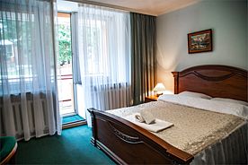 Люкс 3-местный корпус №2, Юность База отдыха, Альметьевск