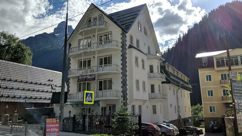 Гостиница Снежная королева, Республика Карачаево-Черкесия, Домбай Теберда