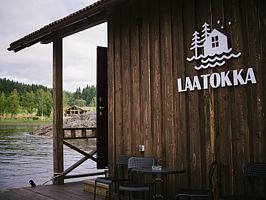 Двухместный коттедж c 1 комнатой с балконом двуспальная кровать, Кемпинг Берег Ладоги, Лахденпохья