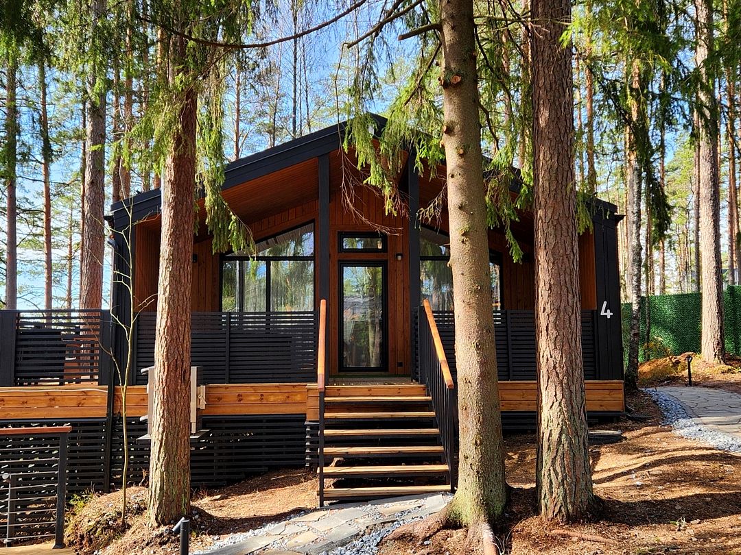 База отдыха Land Breeze, поселок Пески, Ленинградская область