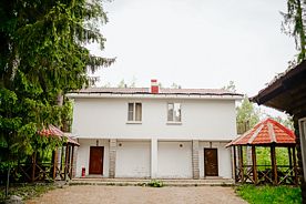 Шестиместный коттедж с балконом, Горнолыжный курорт Красное озеро, Приозерский район