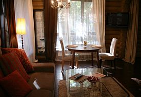 Двухместный коттедж Classic с красивым видом из окна двуспальная кровать, База отдыха Волжанка, Калининский район