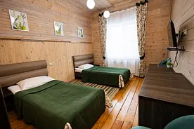 Двухместный номер Стандарт TWN «BackCountry» Номера: №10–11, №14–15, №18–19, База отдыха Ергаки, поселок Оленья Речка