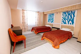 Четырехместный семейный номер «BackCountry» Номера: №21, База отдыха Ергаки, поселок Оленья Речка