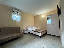 Трёхместный номер Comfort с балконом, База Отдыха Империя, Анапа