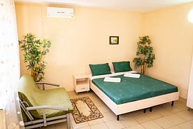 Пятиместный номер Comfort с балконом, База Отдыха Империя, Анапа