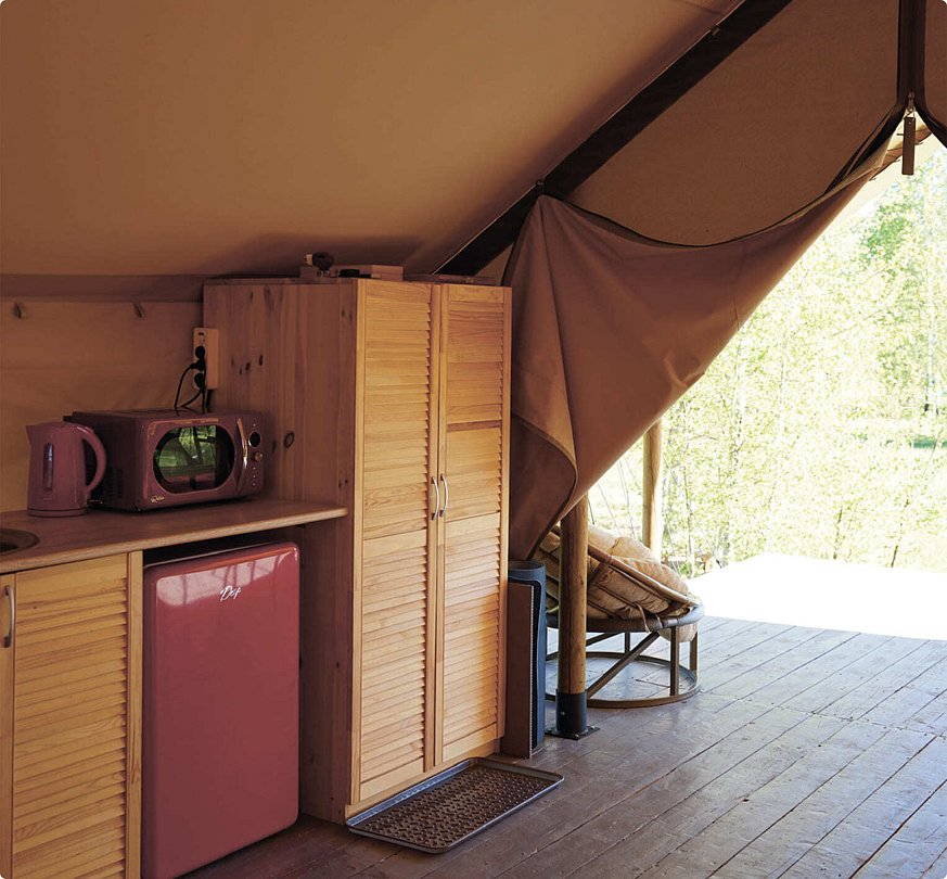 Глэмпинг 2-местный 1-комнатный (сафари-тент)