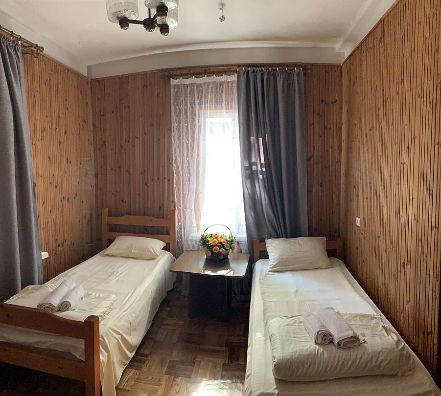 Семейный 4-местный 2-комнатный (№4-5)