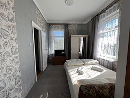 Полулюкс №11 2-местный 2-комнатный, Гостевой Дом Югославия, Ливадия