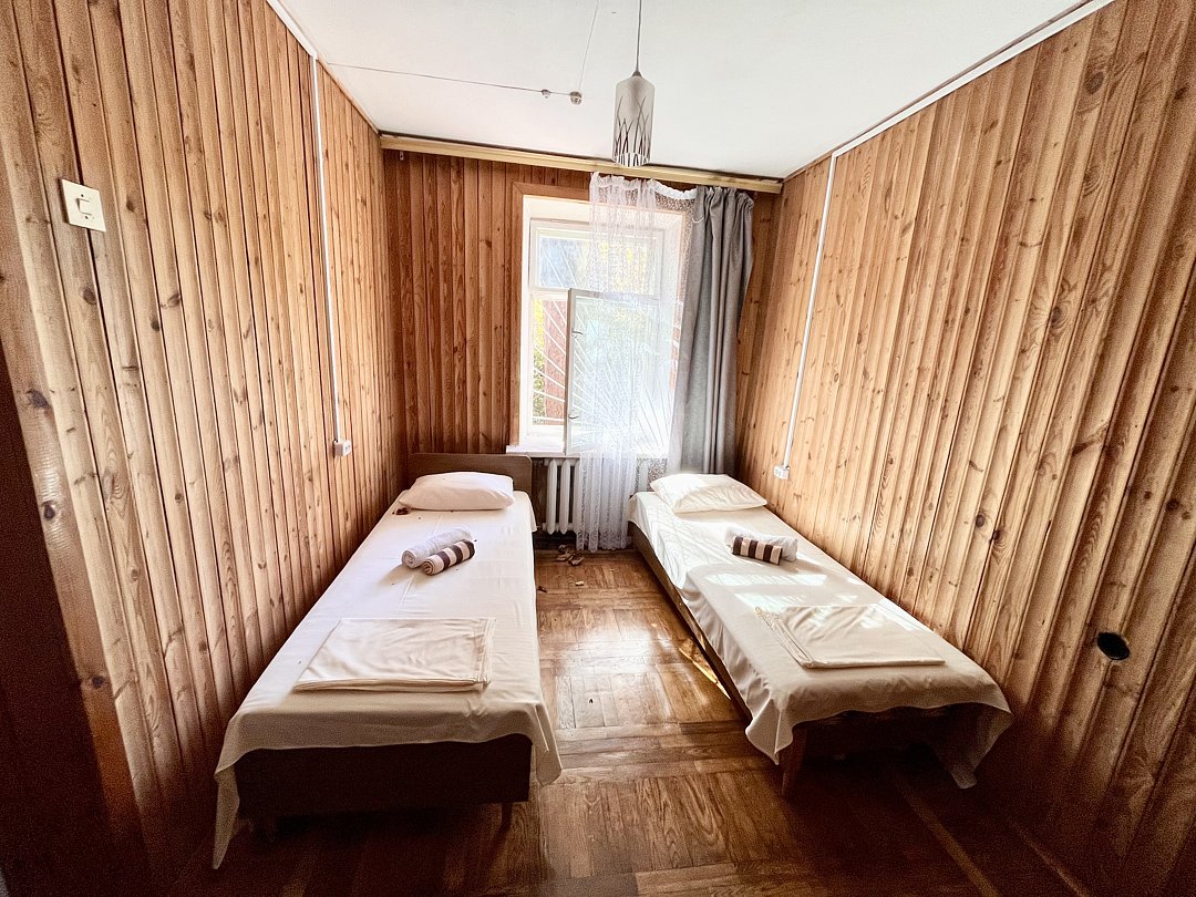 Семейный 4-местный 2-комнатный (№16)