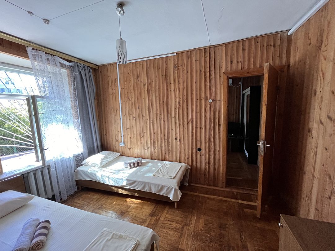 Семейный 4-местный 2-комнатный (№16)